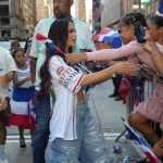 Natti Natasha brilla como reina de la Parada Dominicana en Nueva York