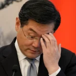 Ministro de China es despedido tras tener un hijo en EE.UU. en una aventura extramatrimonial mientras era embajador