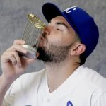 Eric Hosmer se a retirado del béisbol tras 13 años de carrera y un título de la Serie Mundial