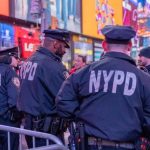 Policía de New York prohíbe las barbas a todos sus oficiales a partir de este mes