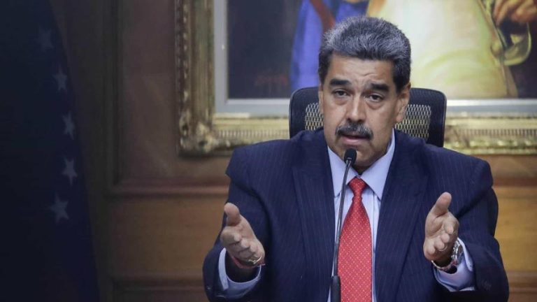 nicolas-maduro-efe-2024-de9843d65f5e9559090d1bf540f12f83b298571bw-focus-0.32-0.41-896-504