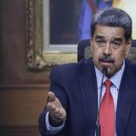 Maduro no permite que la oposición “pretenda usurpar” la presidencia de Venezuela