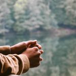 La Sabiduría del Silencio en un Mundo Ruidoso