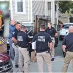 Acusan adolescente por asesinato de mecánico dominicano y herir su hijo en Boston