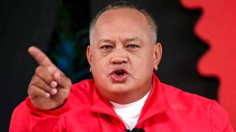 diosdado-cabello-a-rd--yo-te-agarro-en-la-bajaita