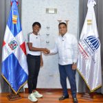 El ministro Kelvin Cruz considera a Marileidy Paulino como “un referente” del deporte dominicano