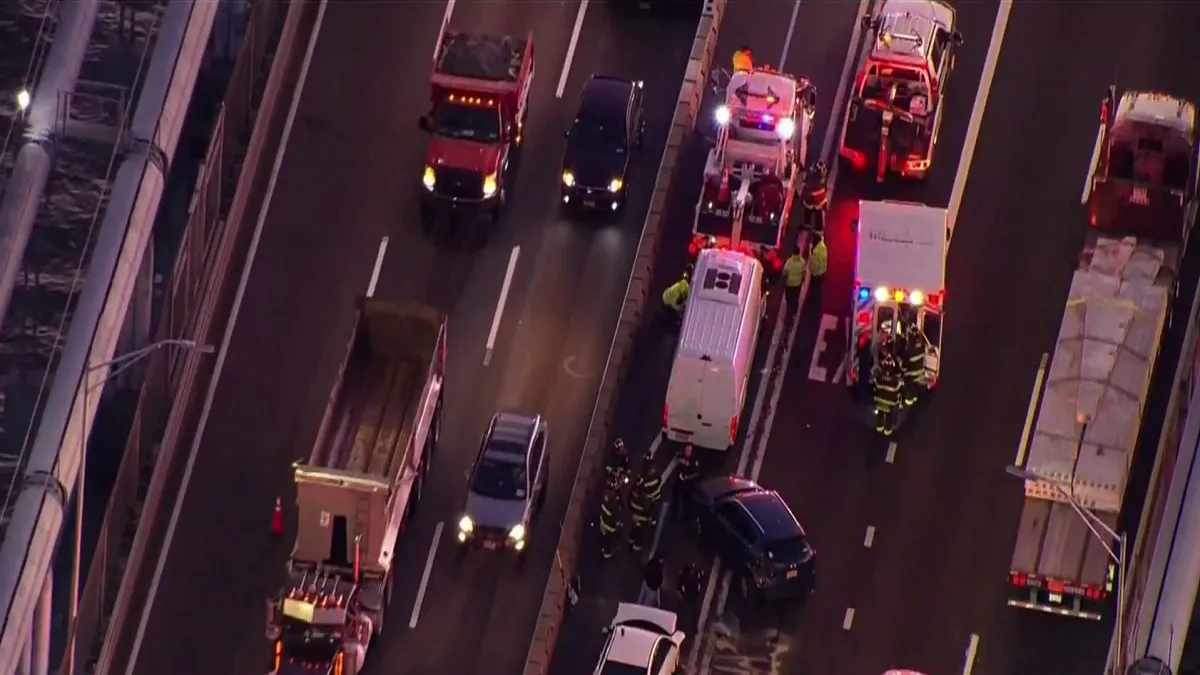 Accidente-vehiulcar-puente-Verrazzano