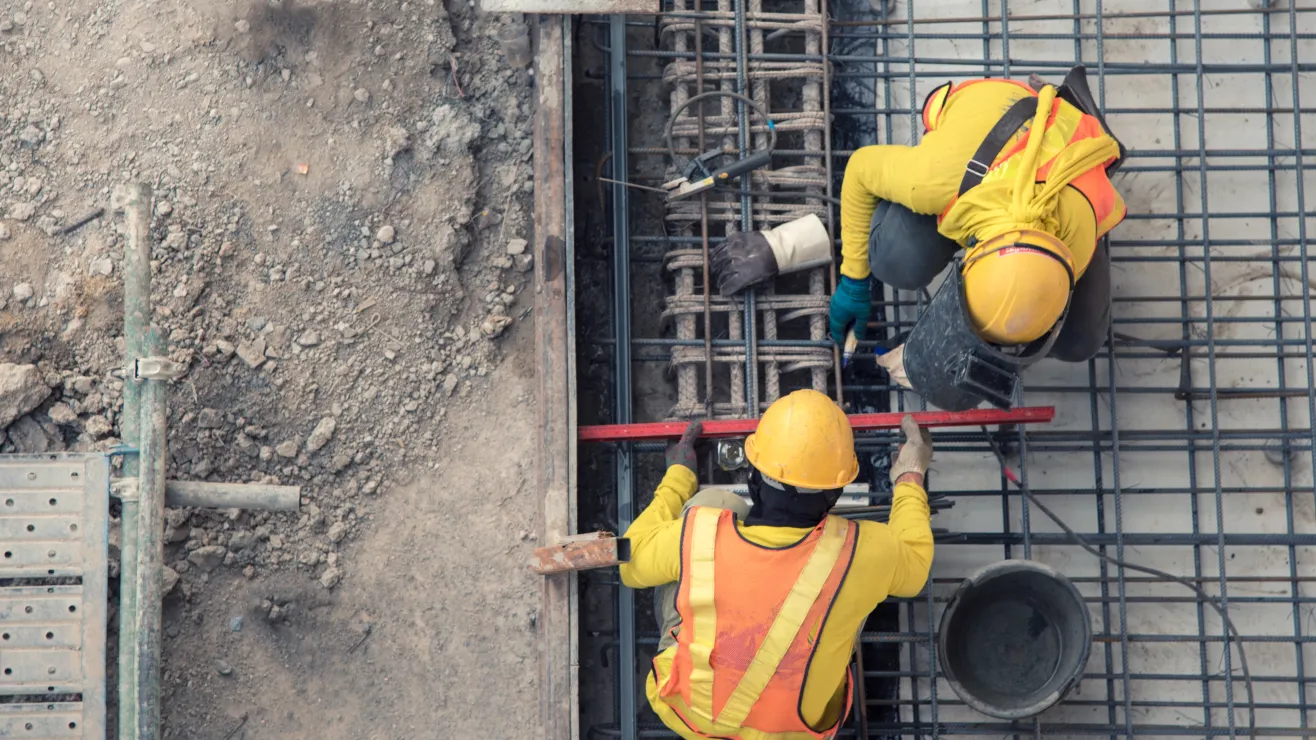 La-historia-de-superacion-de-una-mujer-que-trabajo-como-ayudante-en-la-construccion-y-termino-convirtiendose-en-abogada-shutterstock_1006180303.jpg