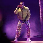 Bad Bunny domina el top 10 de las canciones más escuchadas de la semana en Spotify