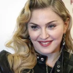 Madonna sorprende con un show de comedia en un club de Nueva York