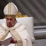 «Papa Francisco Hospitalizado: Preocupación entre los Fieles»