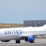 Vuelo de EEUU a China Desviado por Olvido de Pasaporte