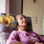 Musicoterapia: Una Herramienta Eficaz para la Depresión en Personas con Demencia