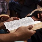 La Calma en la Tormenta: Reflexión sobre el Salmo 46