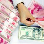 China Frena Compras de Dólares para Evitar Depreciación Pronunciada del Yuan
