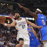 Un enfermo Murray y Jokic conducen Nuggets a vencer 119-107 al Thunder