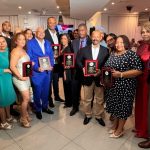 Gran Parada Dominicana reconoce a miembros de Lealtad Política durante presentación candidatas a reinas