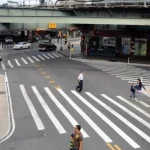 Joven apuñalado en Queens cerca de un McDonald’s; investigación abierta