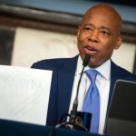 Eric Adams: La Incertidumbre en las Primarias Demócratas de Nueva York