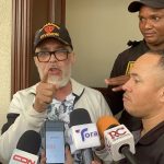 RD: Ángel Martínez enfrenta medidas judiciales por difamación