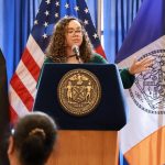 Carmen de la Rosa busca continuar su legado en el Distrito 10 de Nueva York