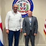 Presentación del Plan Estratégico 2025-2028 por el Cónsul Vásquez Martínez