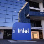 Intel Implementa Recortes y Reestructura sus Operaciones