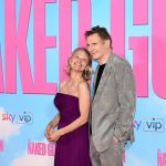 Pamela Anderson y Liam Neeson: Amor en el Set de Filmación de ‘The Naked Gun