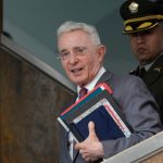 Tribunal de Bogotá ordena libertad para Álvaro Uribe mientras se resuelve su apelación por soborno
