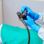 La paradoja de la IA en medicina: Menos detección de cáncer cuando los médicos dejan de usarla