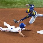 Jake Burger brilla con dos jonrones en la barrida de los Rangers a los Brewers