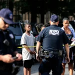 Joven de 22 años herido en tiroteo frente a centro comunitario de El Bronx