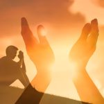 Filipenses 4:6-7 – Deja la ansiedad y abraza la paz de Dios