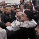 «Israel libera a 250 presos palestinos en el marco del acuerdo de tregua con Hamás: Un paso hacia la paz»