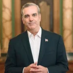 «Alerta Máxima: Presidente Abinader Convoca Reunión de Emergencia por Onda Tropical»