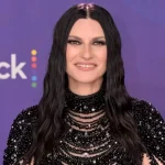 Laura Pausini y el último vestido de Giorgio Armani: Un homenaje lleno de emoción en los Premios Billboard