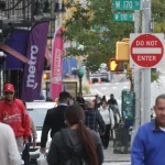 «Homicidio en NYC: Anciano es apuñalado por hombre al que dio refugio en su casa»