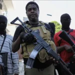 «Guerra en Haití: Bandas con fusiles Barrett desafían a EE.UU. y paralizan el país»