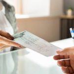 «Gobierno de EE.UU. flexibiliza eliminación de cheques en papel: Beneficiarios del Seguro Social tendrán más opciones»