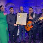 Bachatero Joe Veras es reconocido por asambleísta George Álvarez