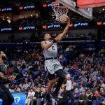 «Spurs evitan el triple-doble de Queen y ganan un reñido 135-132 a Pelicans»