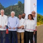 «Abinader entrega la carretera El Cercado–Hondo Valle: Una obra que une comunidades y impulsa el desarrollo»