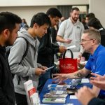 «Desempleo en EE.UU. sube a 4.6% en noviembre: El peor dato en cuatro años»