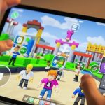 Nueva York busca aprobar ley para proteger a niños de depredadores en videojuegos como Roblox