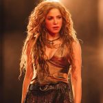 «Shakira Celebra el Año Nuevo Chino en Mandarín y Refuerza su Imagen Global»