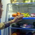 Los efectos de comer a deshoras en tu energía, concentración y salud