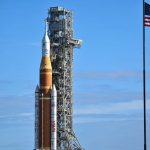 «NASA frena el lanzamiento de Artemis 2: Fallo en el cohete SLS obliga a posponer el viaje a la Luna»