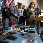 Operativo en Queens revela red de tráfico de armas fantasma: 86 armas incautadas y 5 condenados