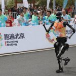 Tiangong, el robot pionero: Lecciones de la primera media maratón de robots en Pekín y lo que espera en 2026