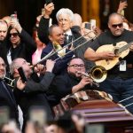 «Adiós al ‘Malo del Bronx’: Nueva York despide a Willie Colón con un funeral histórico»